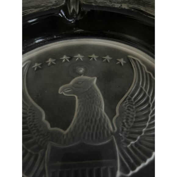 Vintage Indiana Glass Frosted American Eagle Ashtray cigar 10" very heavy 7 star - Picture 9 of 16